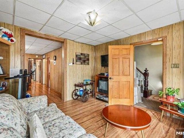House for sale in Paterson, Passaic County