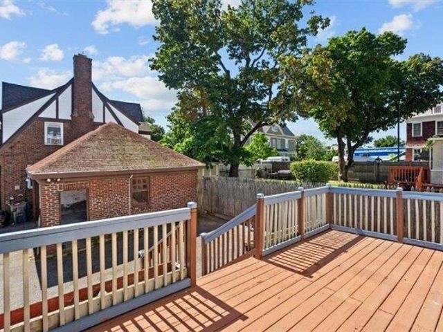 House for sale in Elmwood, Providence