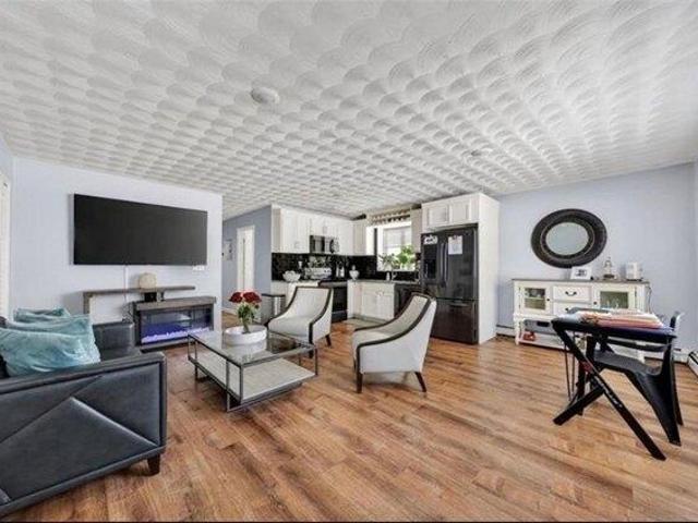 House for sale in Providence, Providence County