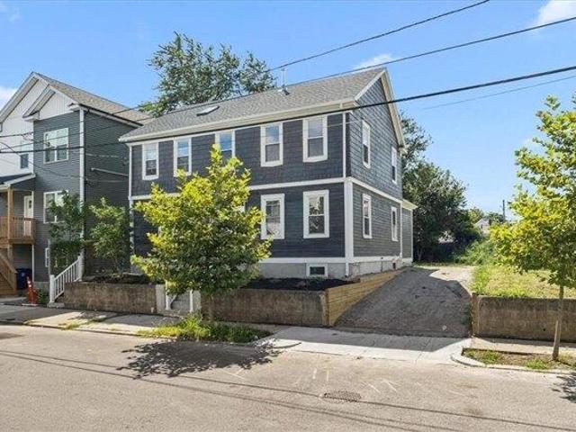 House for sale in Providence, Providence County