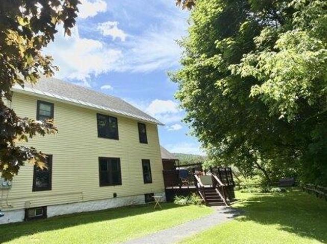 House for sale in Richmond, Vermont