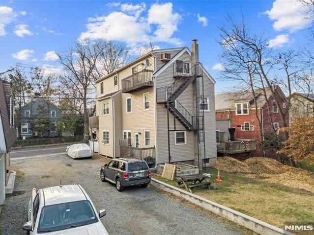 House for sale in Saddle Brook, New Jersey