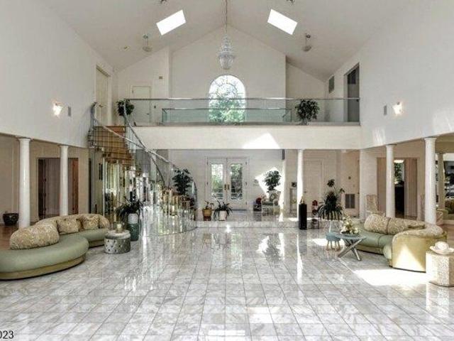 House for sale in Saddle River, New Jersey