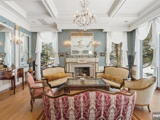 House for sale in Saddle River, New Jersey