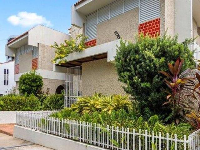 House for sale in San Juan