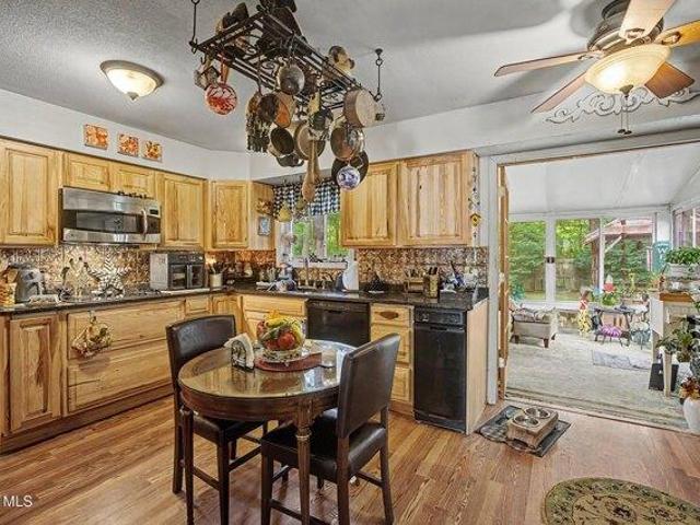 House for sale in Saratoga, New York