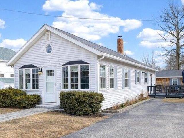 House for sale in Scarborough, Maine