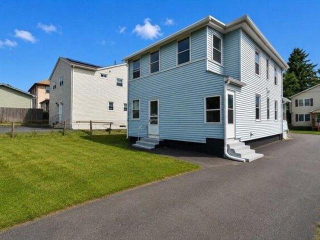House for sale in Indian Orchard, Springfield