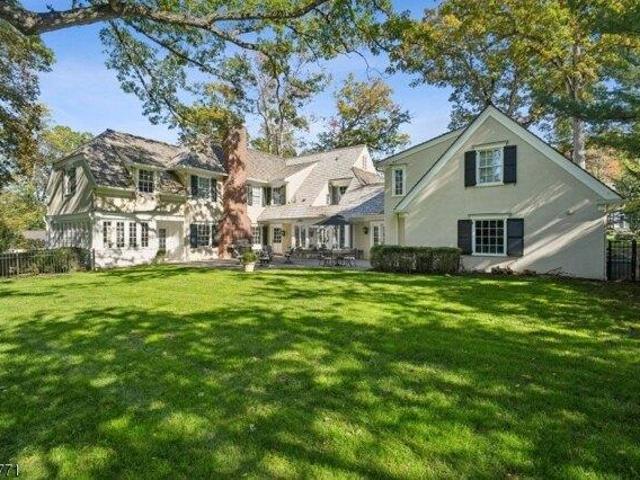 House for sale in Summit, New Jersey