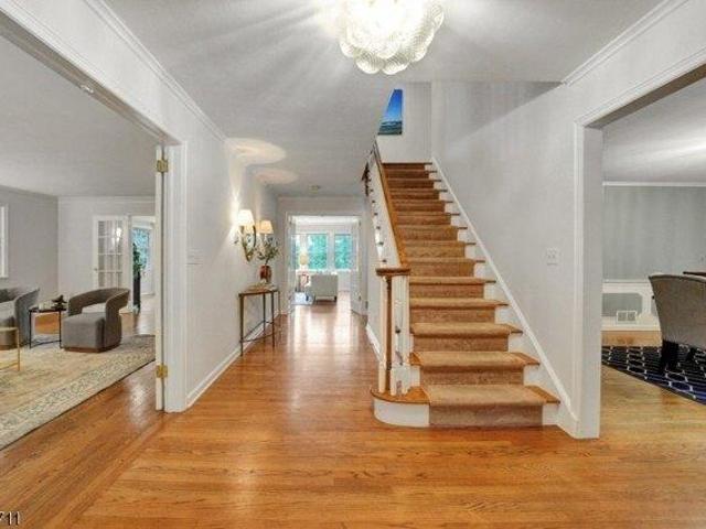 House for sale in Summit, New Jersey