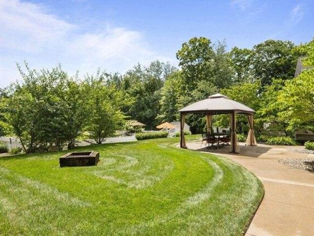 House for sale in Townsend, Massachusetts