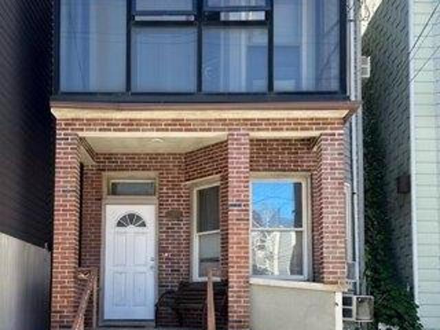 House for sale in Hudson, New Jersey