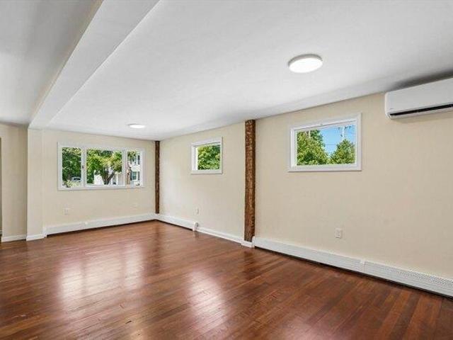 House for sale in North Uxbridge, Massachusetts