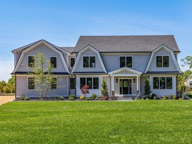 House for sale in West Chop, Massachusetts