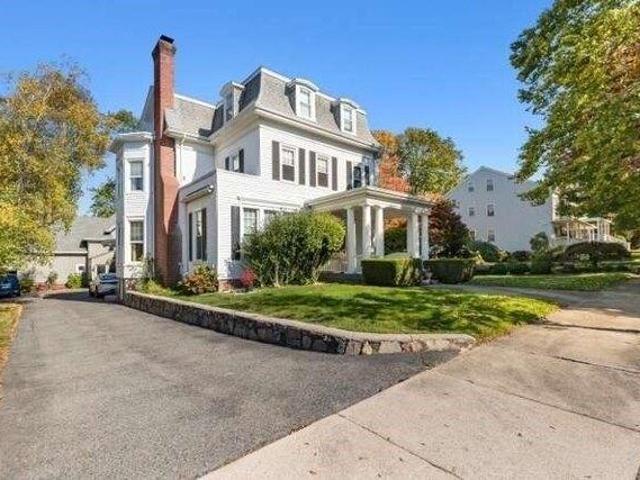 House for sale in Yale Avenue Historic District, Wakefield