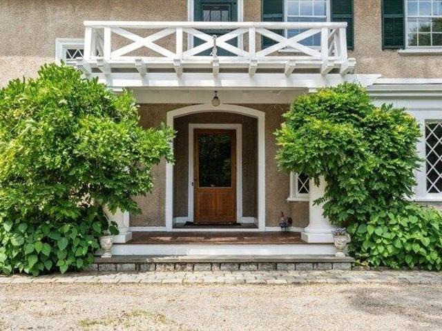 House for sale in Walpole, Massachusetts