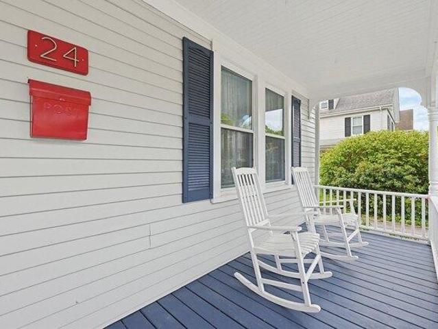 House for sale in Walpole, Norfolk County