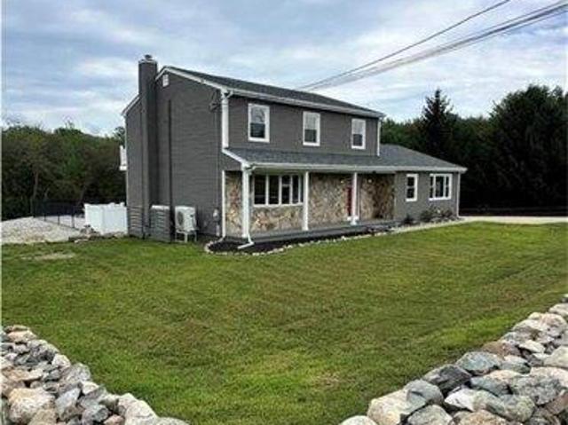 House for sale in East Warren, Warren