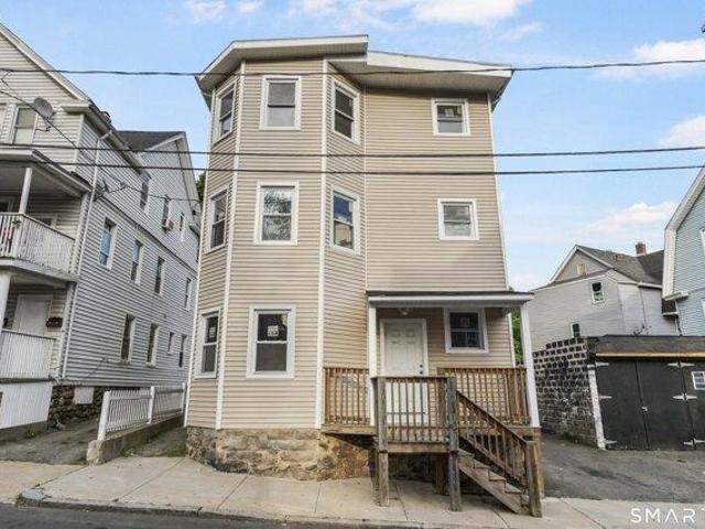 House for sale in Waterbury, Connecticut