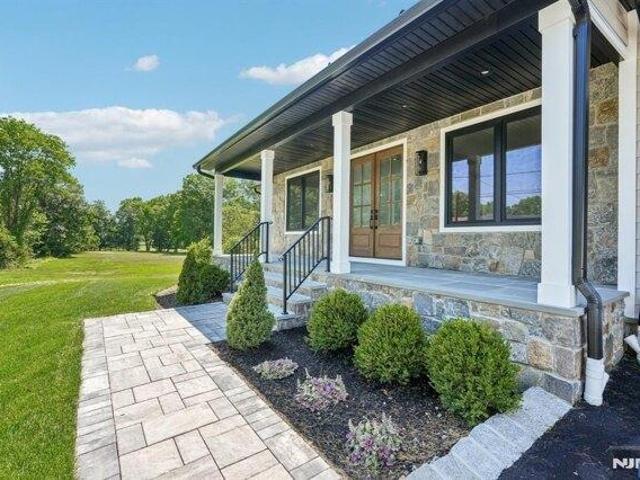 House for sale in Passaic, New Jersey