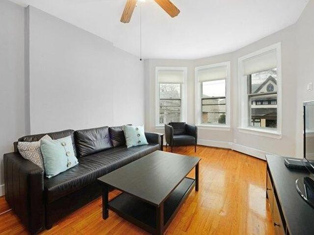 House for sale in Hudson, New Jersey