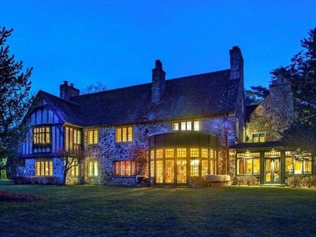 House for sale in Wenham, Massachusetts