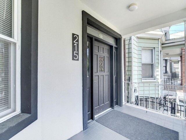 House for sale in Hudson, New Jersey