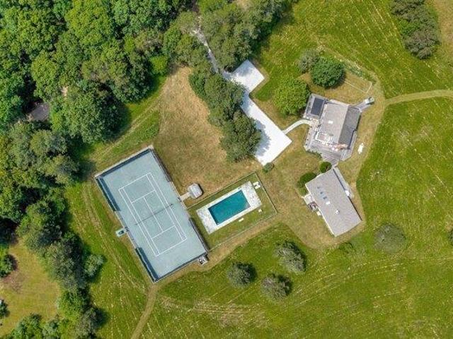 House for sale in West Tisbury, Massachusetts