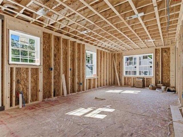 House for sale in West Warwick, Kent County