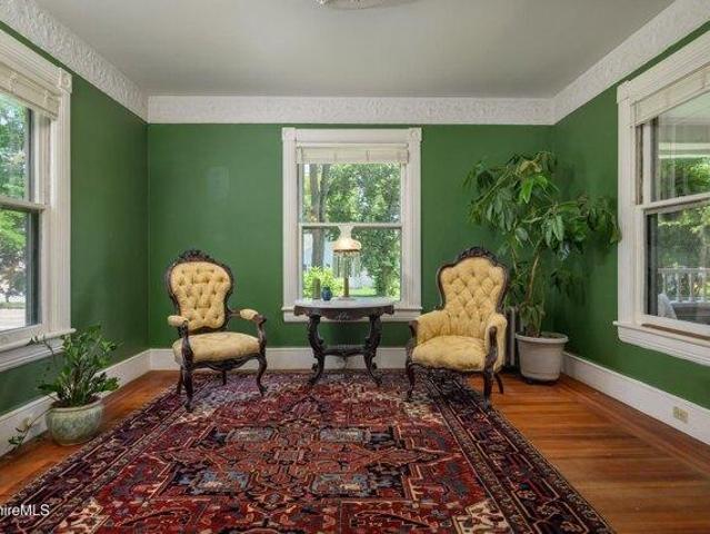 House for sale in Mill Village Historic District, Williamstown