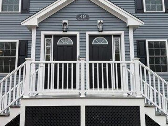 House for sale in Winchester, Cheshire County