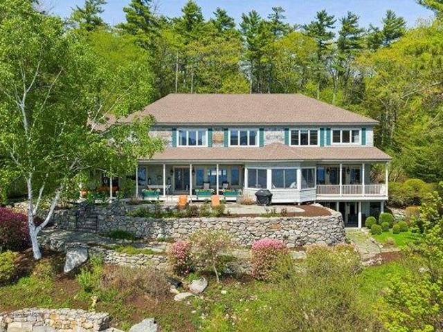 House for sale in New Hampshire