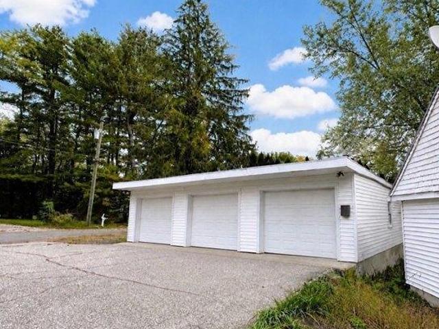 House for sale in South Woodstock, Woodstock