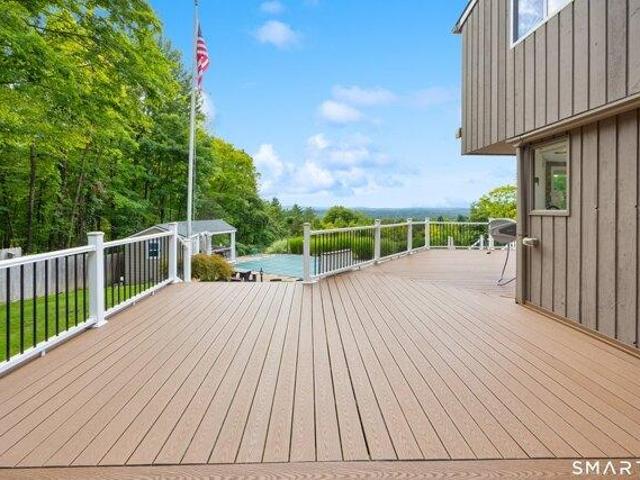 House for sale in Avon, Capitol Planning Region