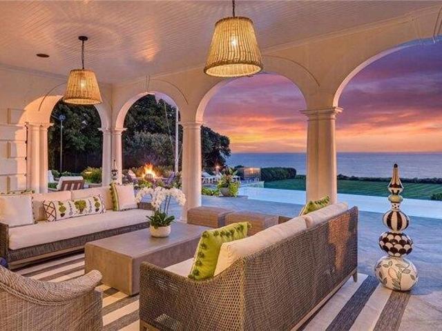 House for sale in Barrington, Rhode Island