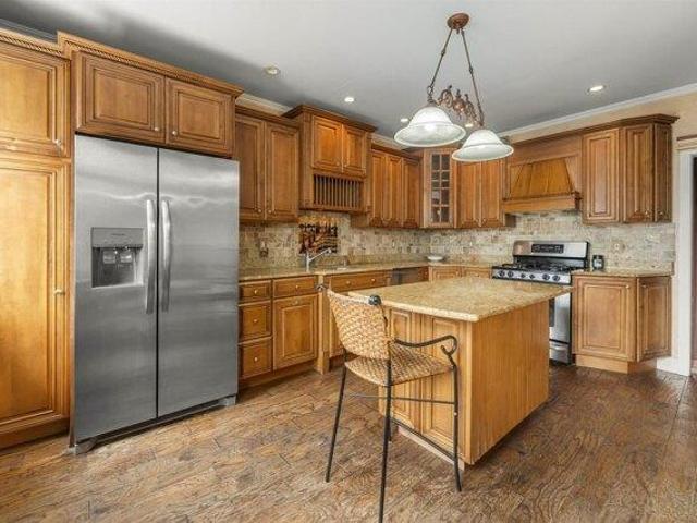 House for sale in Bayonne, Hudson County
