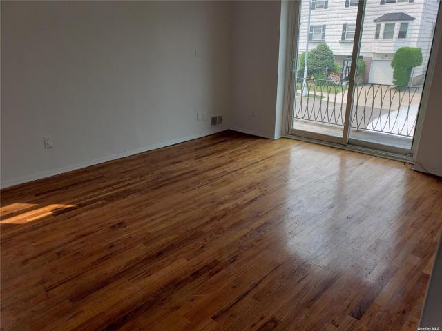 House for sale in Queens County, New York