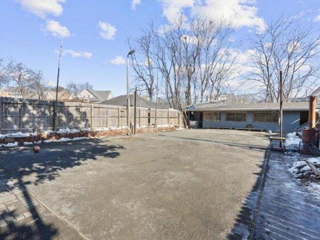 House for sale in Bridgeport, Connecticut