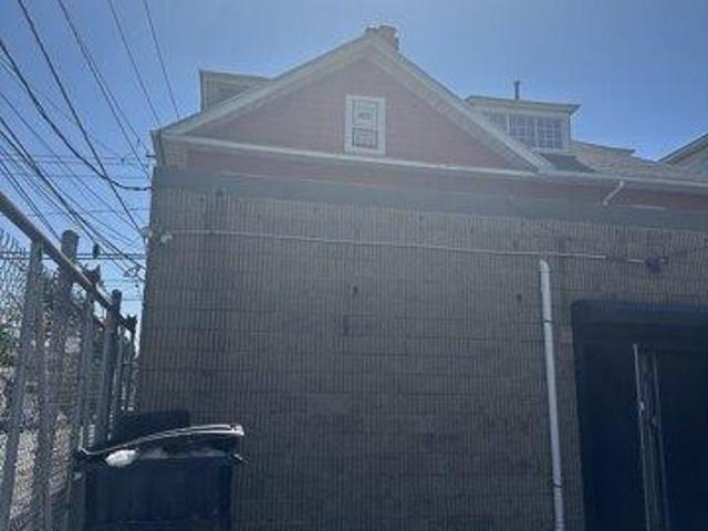 House for sale in Bridgeport, Connecticut
