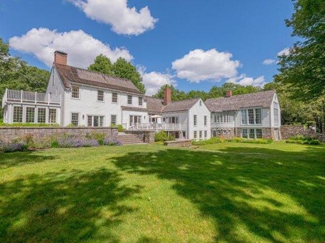 House for sale in Cape Elizabeth, Maine