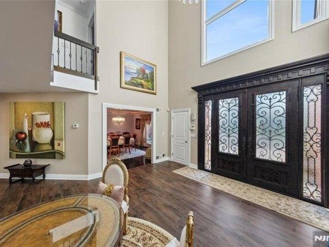House for sale in Cresskill, New Jersey