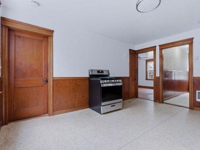 House for sale in Dudley, Massachusetts