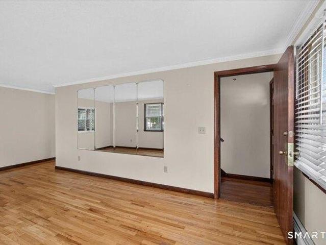 House for sale in Burnside, East Hartford