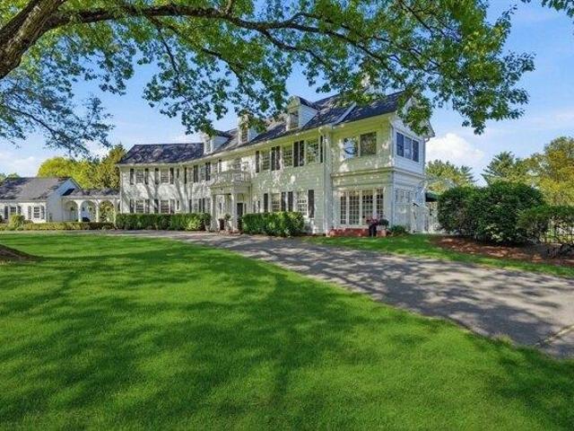 House for sale in Hampden, Massachusetts
