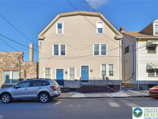 House for sale in Easton, Pennsylvania
