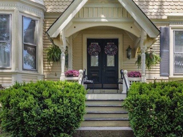 House for sale in Bristol, Massachusetts