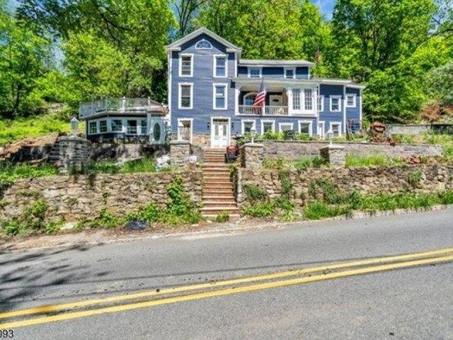 House for sale in Glen Gardner, New Jersey
