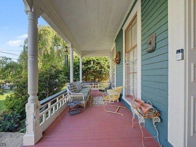 House for sale in Hackettstown, Warren County