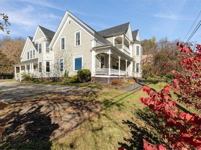 House for sale in Downtown Hardwick Village Historic District, Hardwick