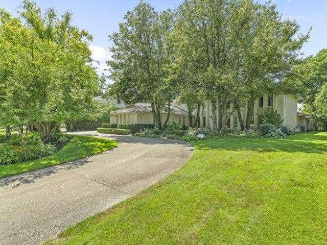 House for sale in Highland Park, Illinois